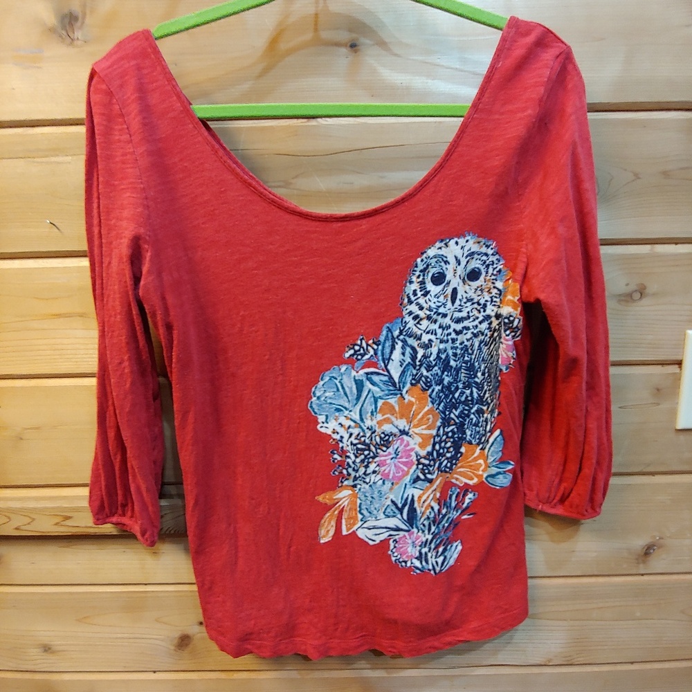 Anthropologie Owl Tee with Low Back L